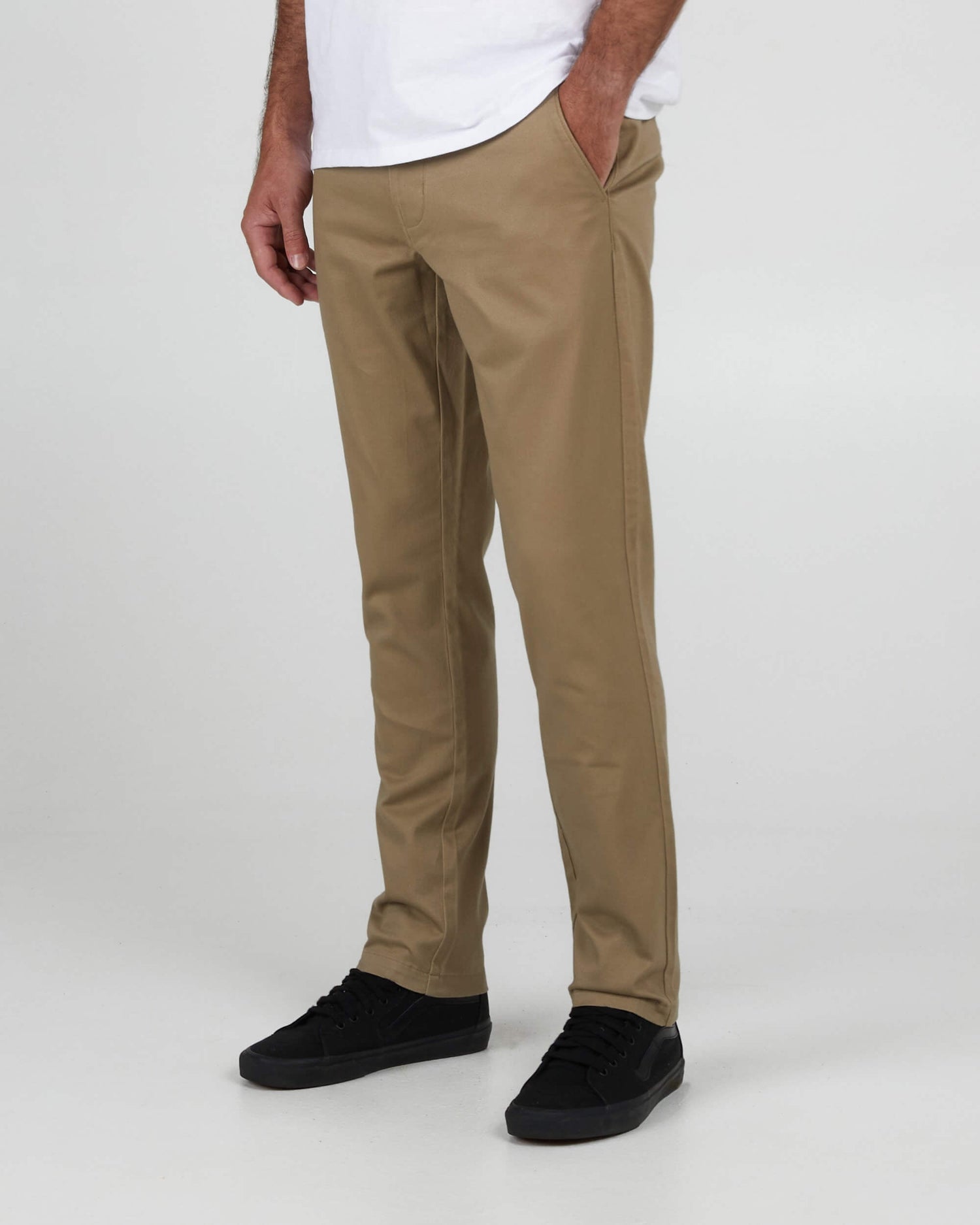 Salty Crew Men - Flagship Chino Pants - Straw