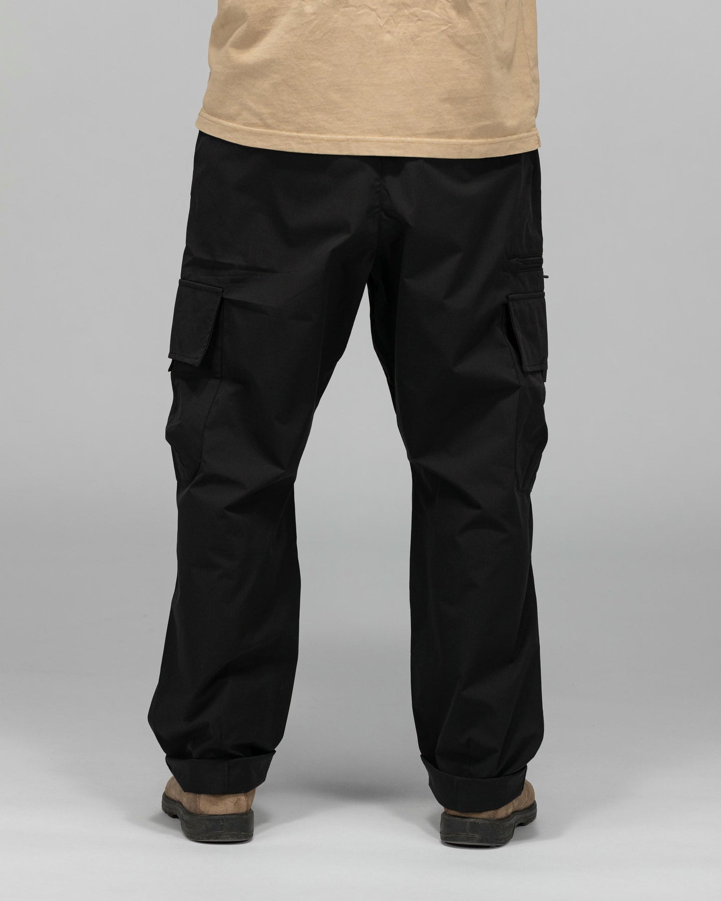 Shore Tech Cargo Pants - Black