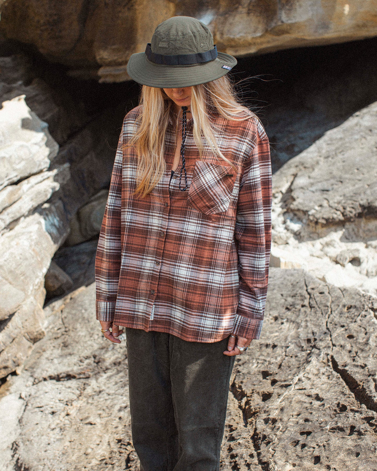 Shore Break Flannel - Rustic Red