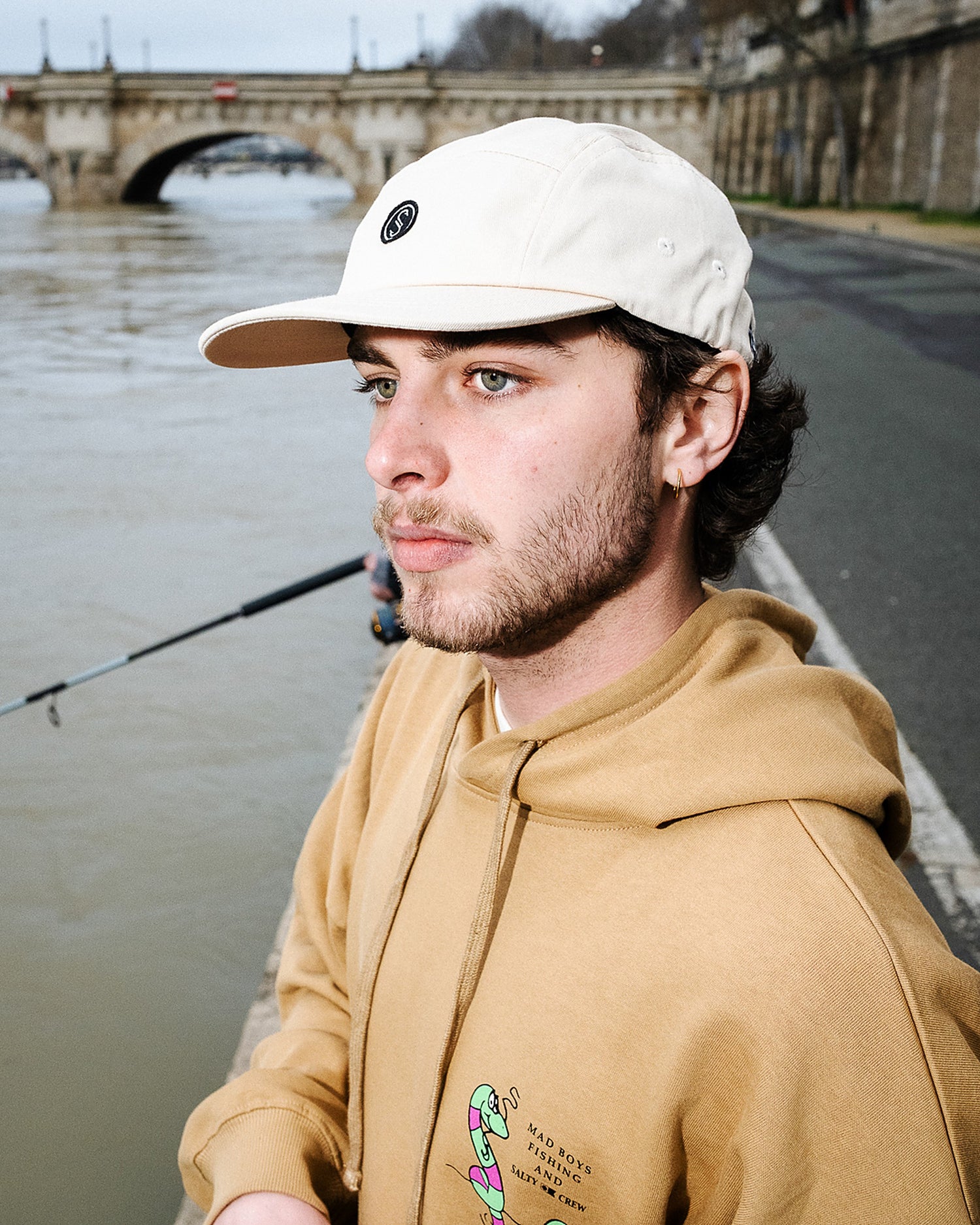 Hooks 5 Panel - Birch