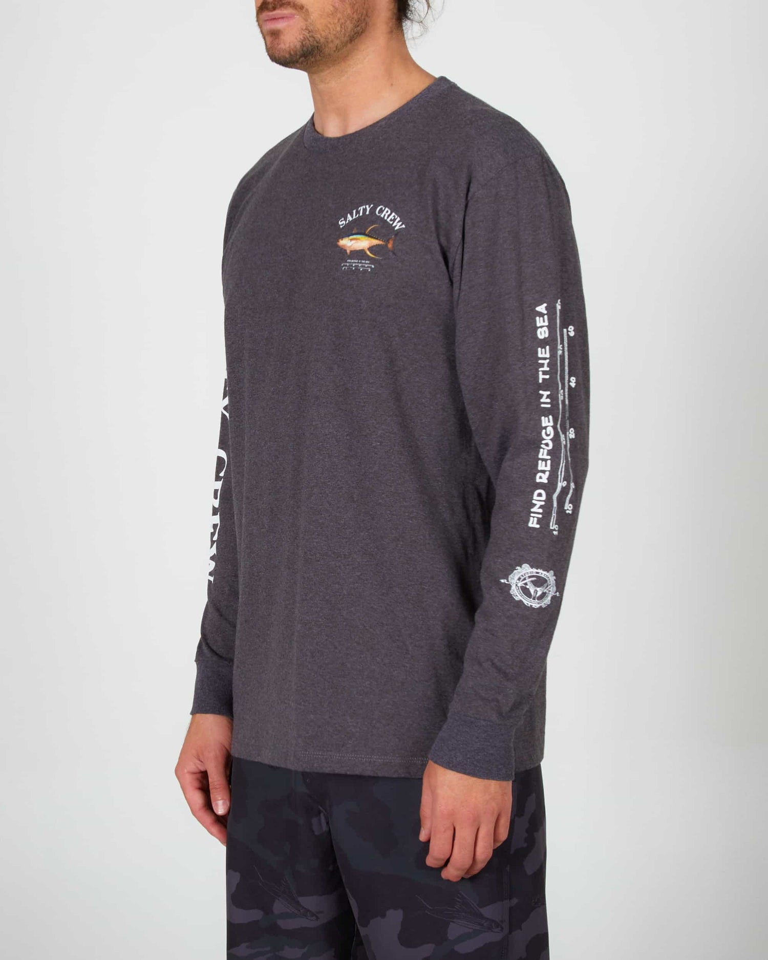 Salty crew T-SHIRTS L/S AHI MOUNT LS - CHARCOAL HEATHER in CHARCOAL HEATHER