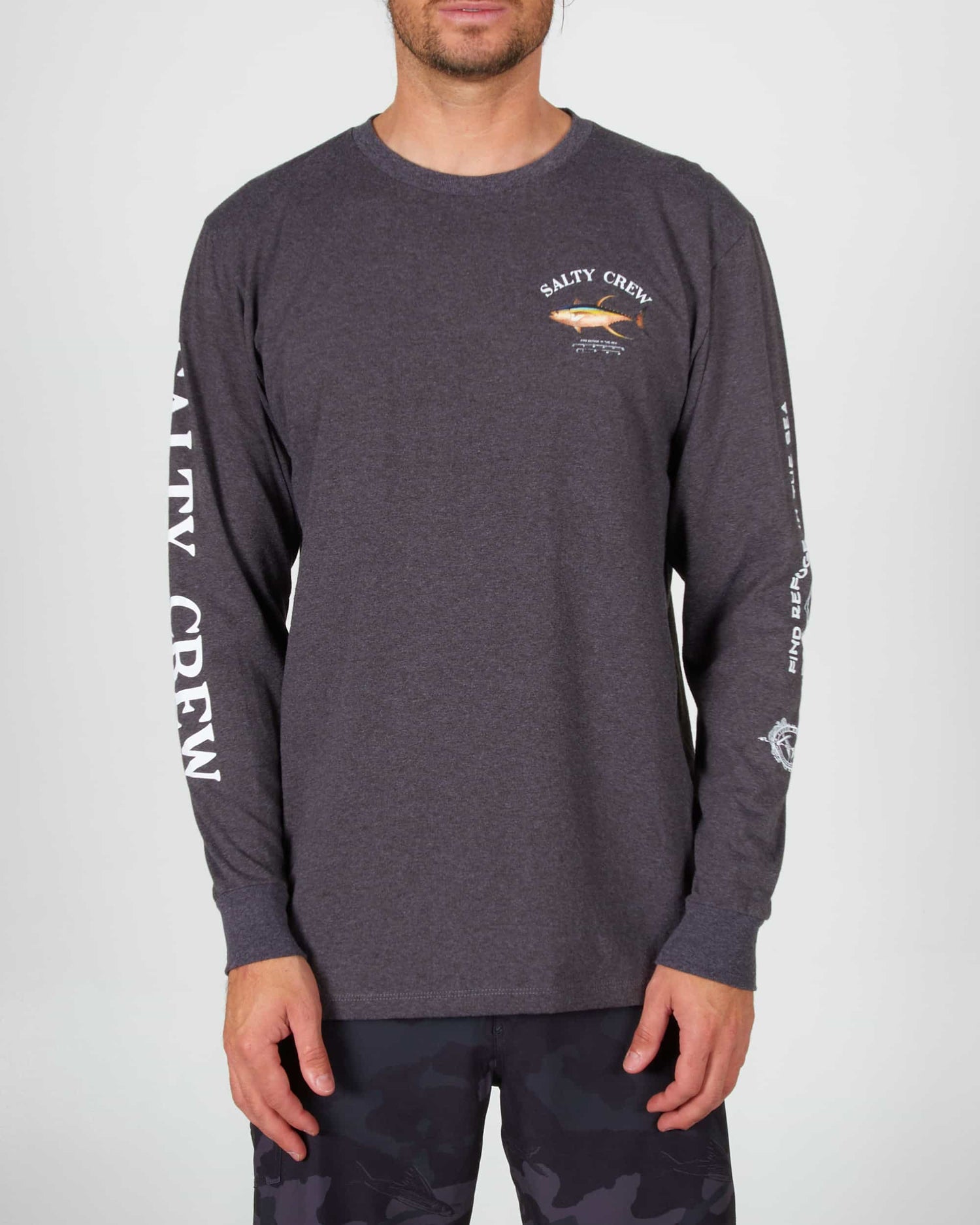 Salty crew T-SHIRTS L/S AHI MOUNT LS - CHARCOAL HEATHER in CHARCOAL HEATHER