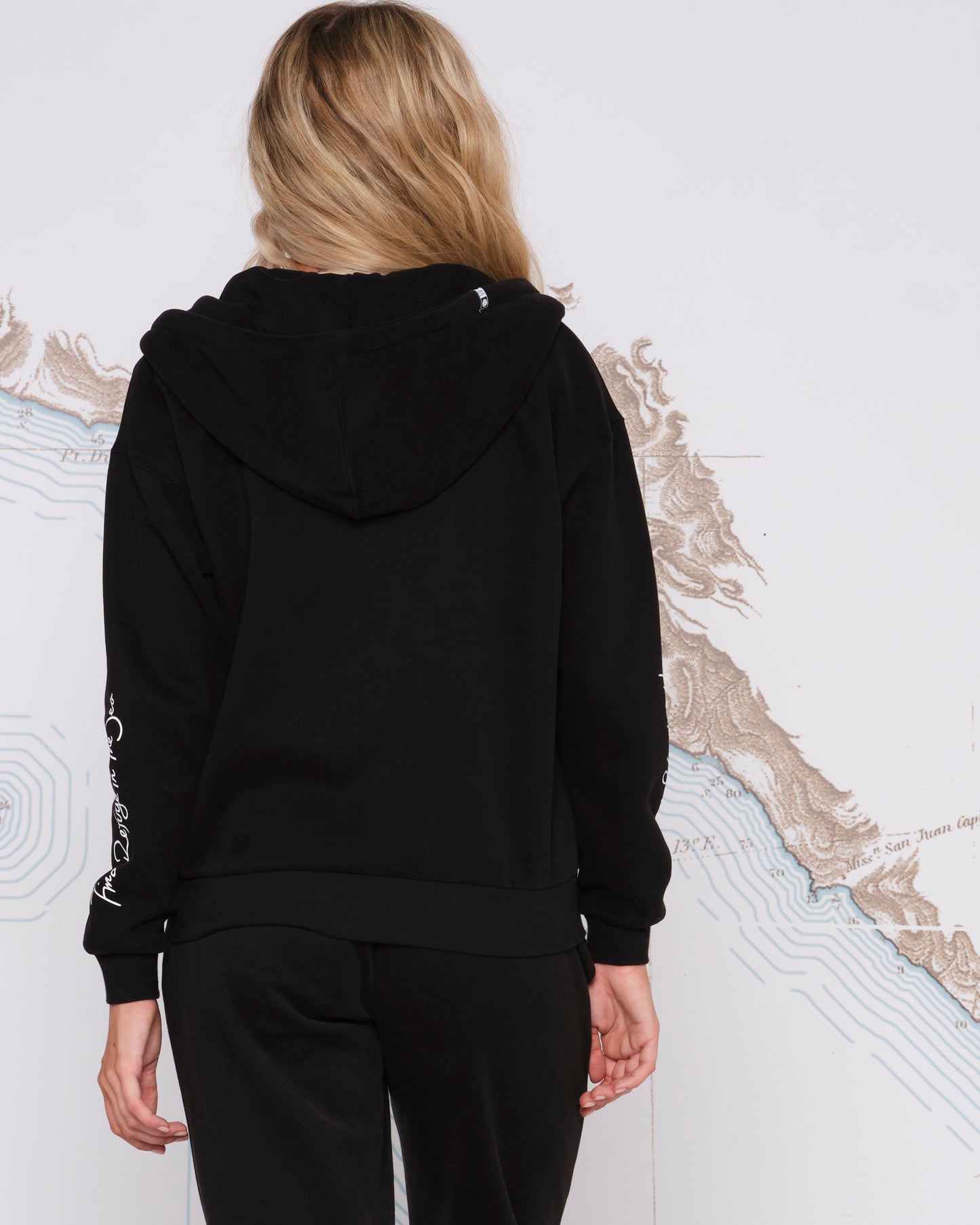 Salty Crew ALPHA ZIP HOODY in Black